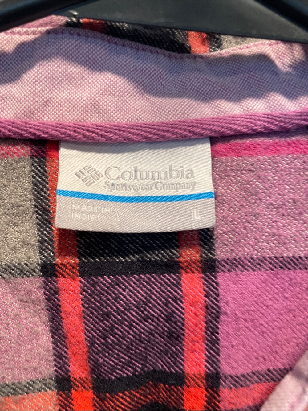 Columbia Pink Plaid Button-Up Shirt  Womens size L - Picture 2 of 5
